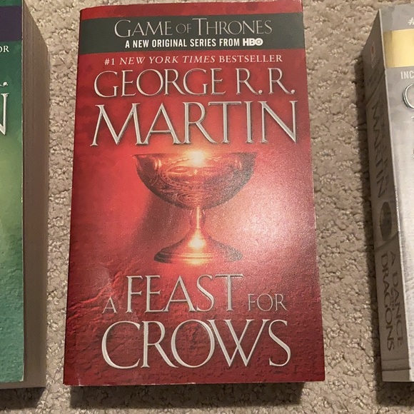 Game of thrones - partial series book collection - Picture 4 of 5